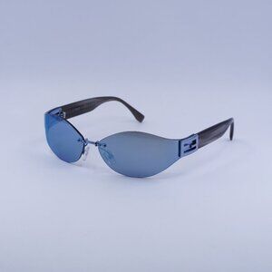 Fendi FE40159U 84C Sunglasses Matte Black Geometric Frame, Grey Lenses